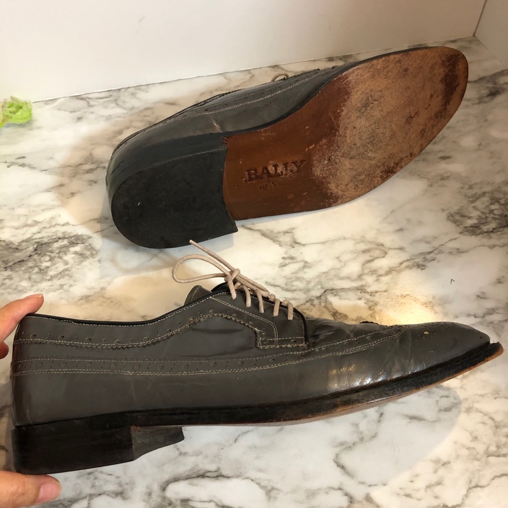 Ballys’s of Switzerland Grey Leather Wingtip - Picture 7 of 8